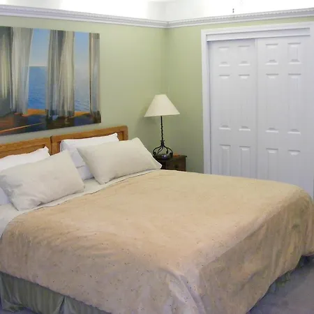 Hummingbird Guesthouse-3